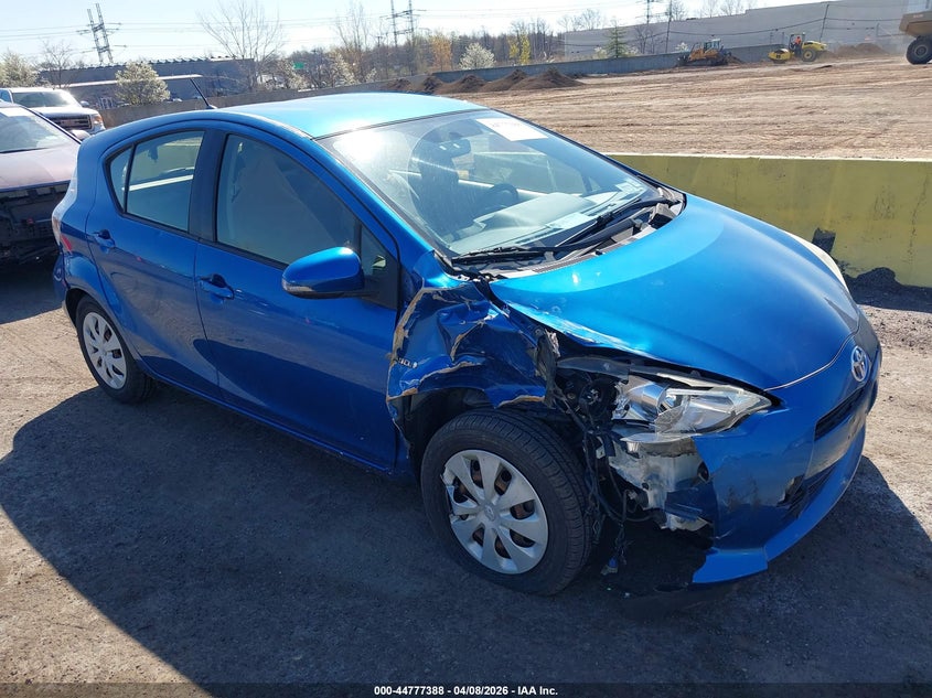 2013 Toyota Prius C One