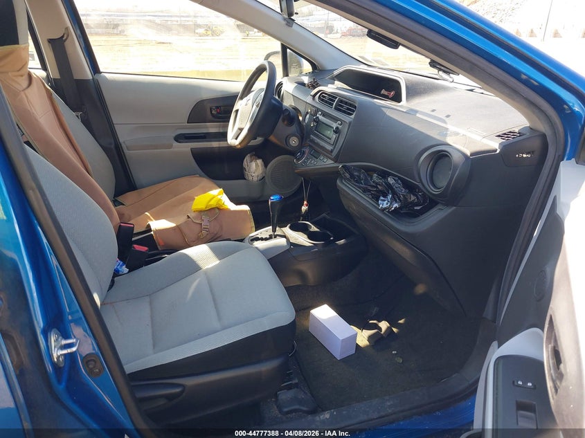 2013 Toyota Prius C One