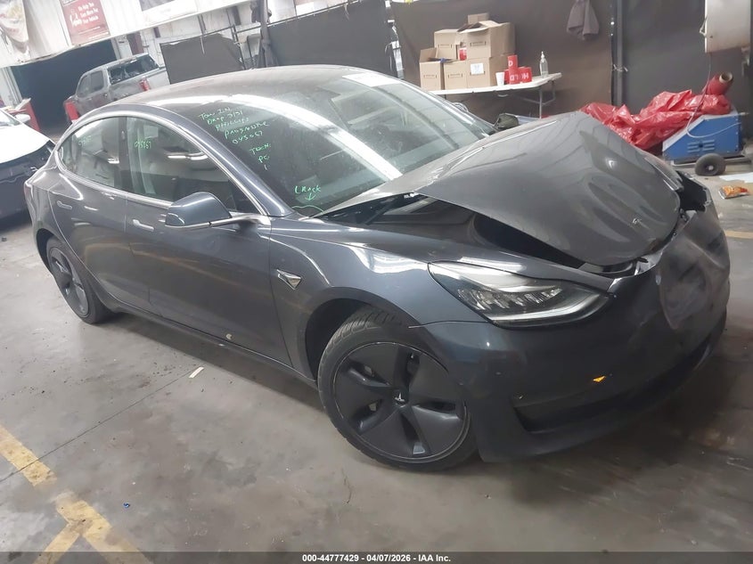 2018 Tesla Model 3 Long Range/Mid Range