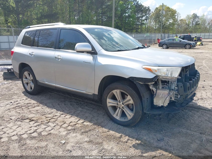 2013 Toyota Highlander Limited V6