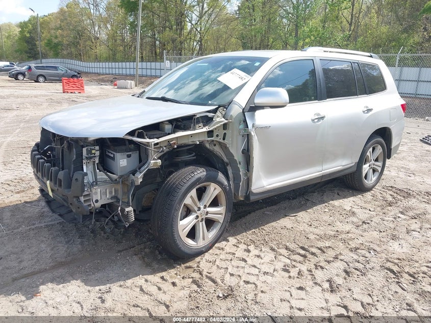 2013 Toyota Highlander Limited V6