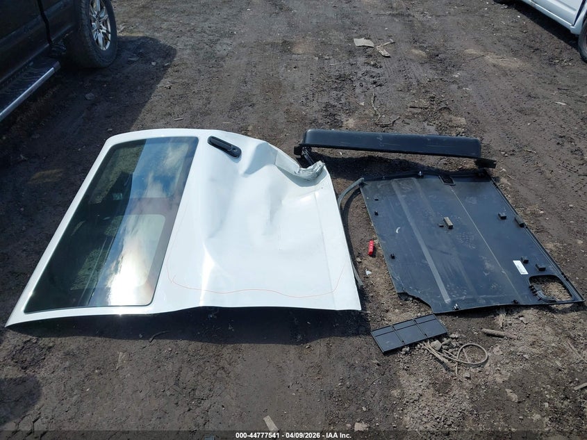 2019 GMC Savana 2500 Work Van VIN: 1GTW7AFG3K1305179 Lot: 44777541