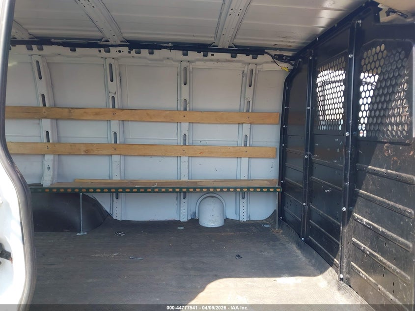 2019 GMC Savana 2500 Work Van VIN: 1GTW7AFG3K1305179 Lot: 44777541