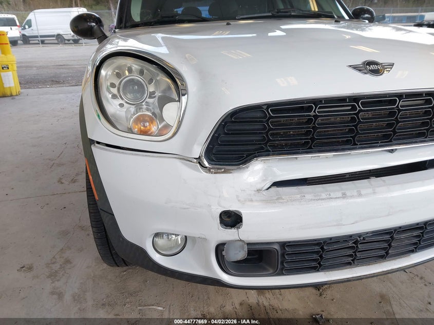 2014 Mini Countryman Cooper S VIN: WMWZC3C53EWT00057 Lot: 44777669
