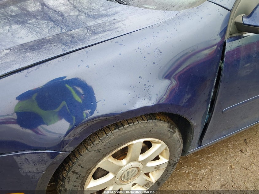 2007 Volkswagen Rabbit 4-Door VIN: WVWDS71K27W272707 Lot: 44777699