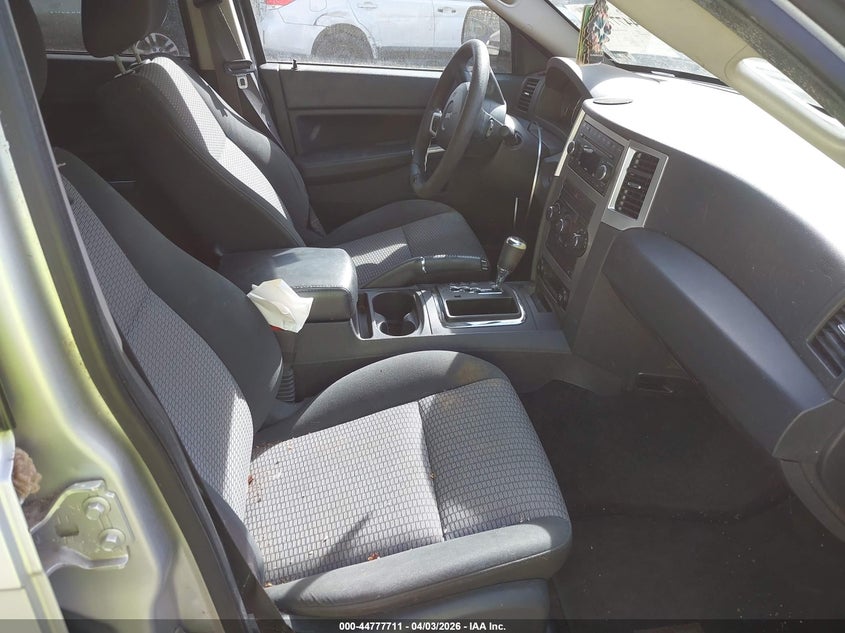 2009 Jeep Grand Cherokee Laredo