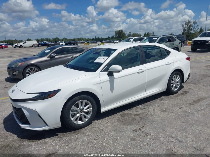 2025 Toyota Camry Le