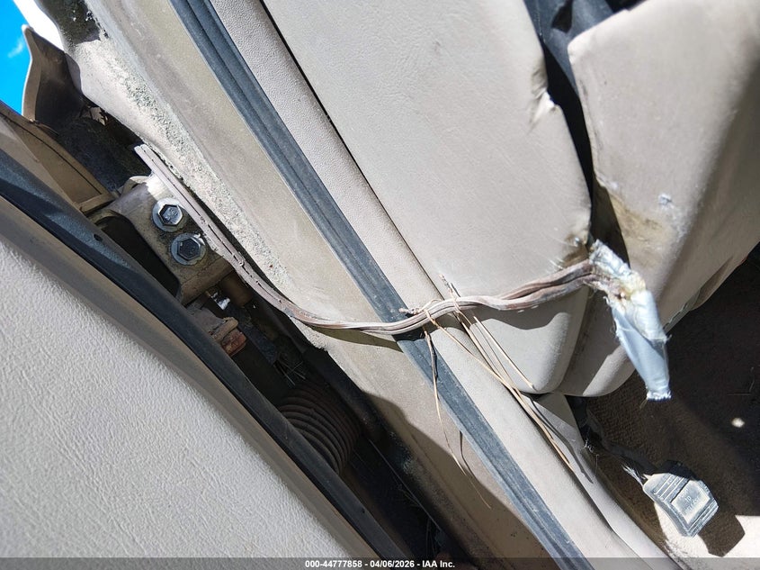 2000 Buick Century Custom VIN: 2G4WS52J4Y1188833 Lot: 44777858