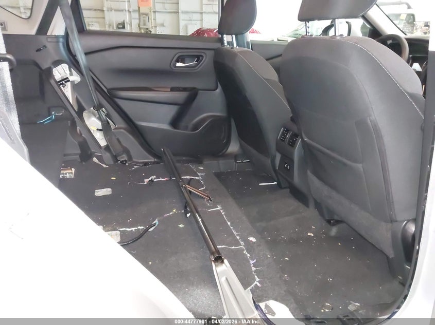 2025 NISSAN ROGUE auction photo 8