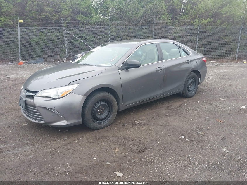 2015 Toyota Camry Le