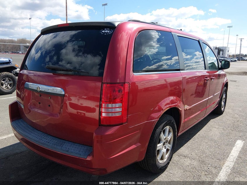 2008 Chrysler Town & Country Touring