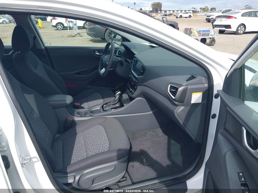 2019 Hyundai Ioniq Hybrid Blue