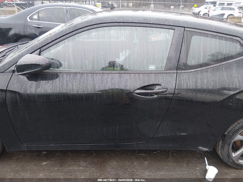 2019 Hyundai Veloster 2.0 VIN: KMHTG6AF1KU006542 Lot: 44778031