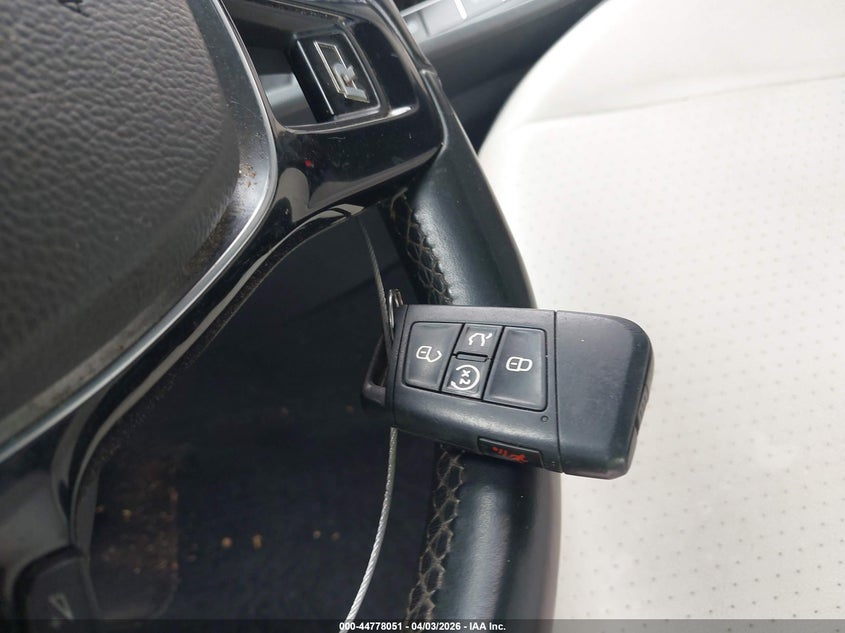 2019 VOLKSWAGEN JETTA 1.4T R-LINE/1.4T S/1.4T SE — Photo 11