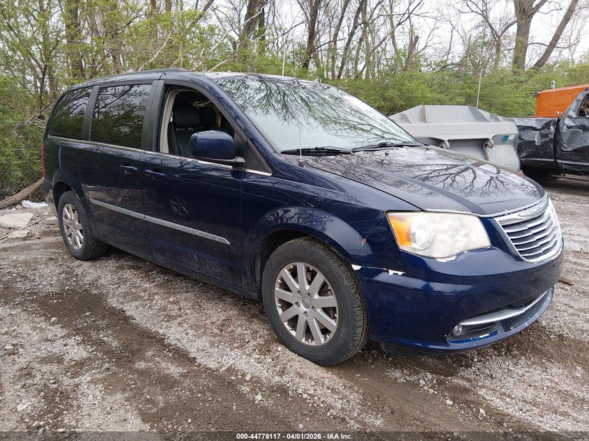 2016 Chrysler Town & Country Touring