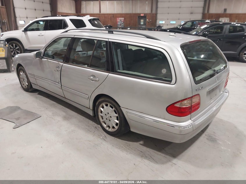 2002 Mercedes-Benz E 320 4M