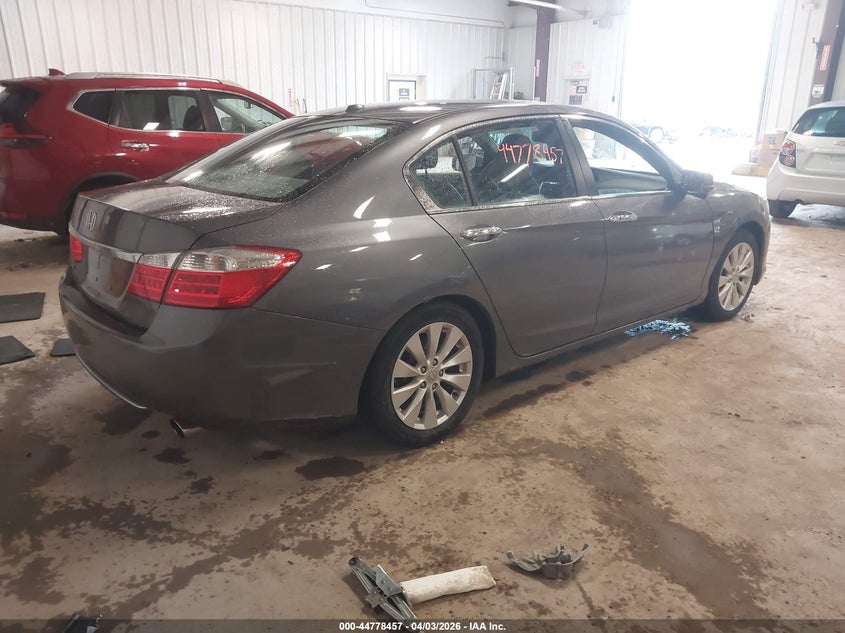 2013 HONDA ACCORD auction photo 4