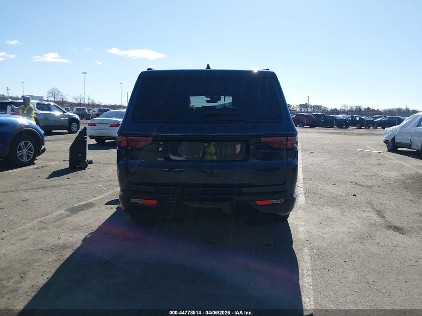 2024 Jeep Wagoneer Series Ii Carbide 4X4 VIN: 1C4SJVBP4RS102724 Lot: 44778514