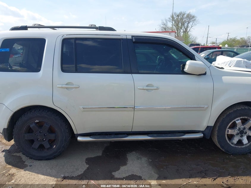 2011 Honda Pilot Touring VIN: 5FNYF4H9XBB074963 Lot: 44778546