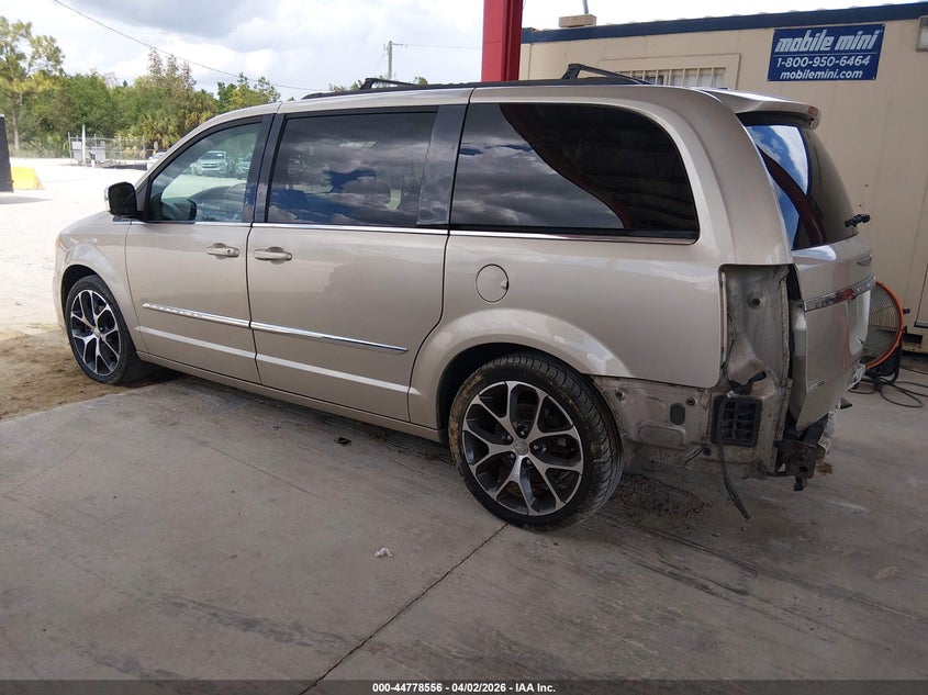 2014 Chrysler Town & Country Touring