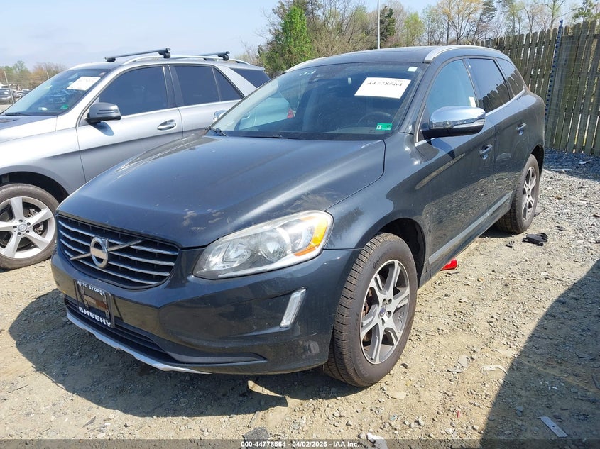 2014 Volvo Xc60 T6 R-Design Platinum