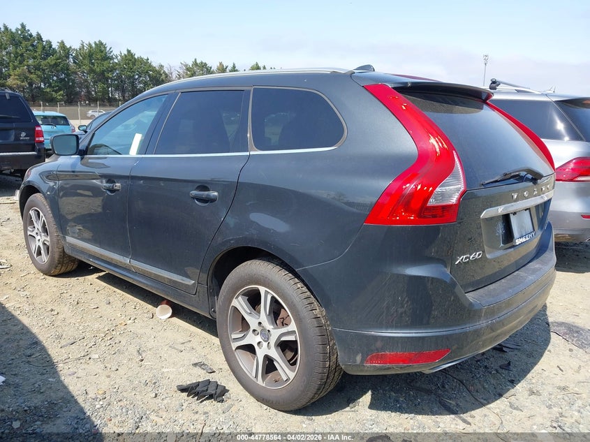 2014 Volvo Xc60 T6 R-Design Platinum