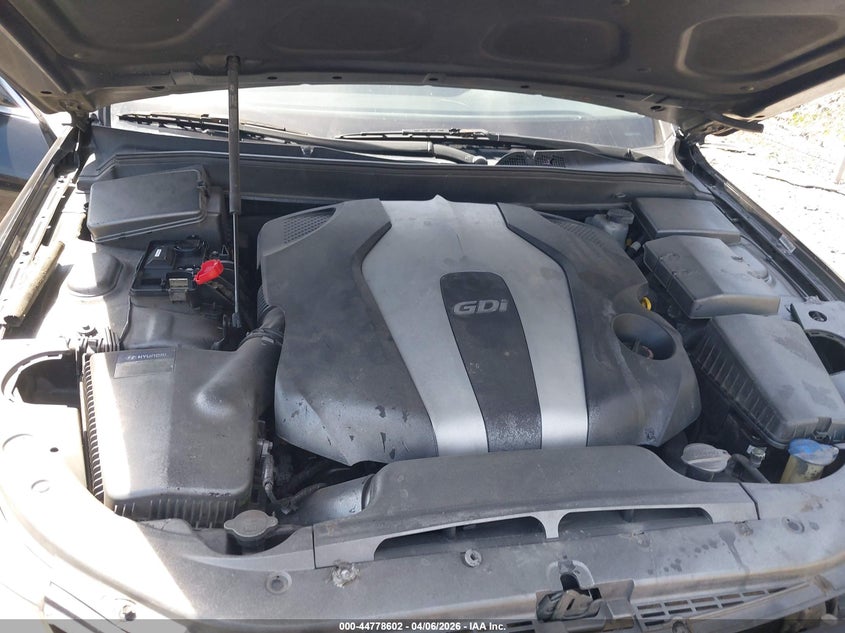 2012 Hyundai Genesis 3.8 VIN: KMHGC4DD9CU194787 Lot: 44778602