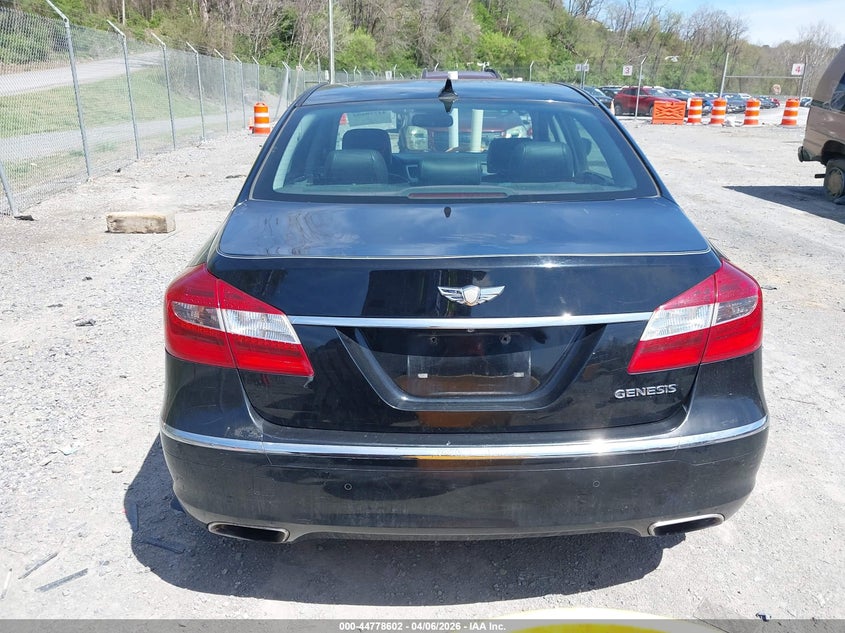 2012 Hyundai Genesis 3.8 VIN: KMHGC4DD9CU194787 Lot: 44778602