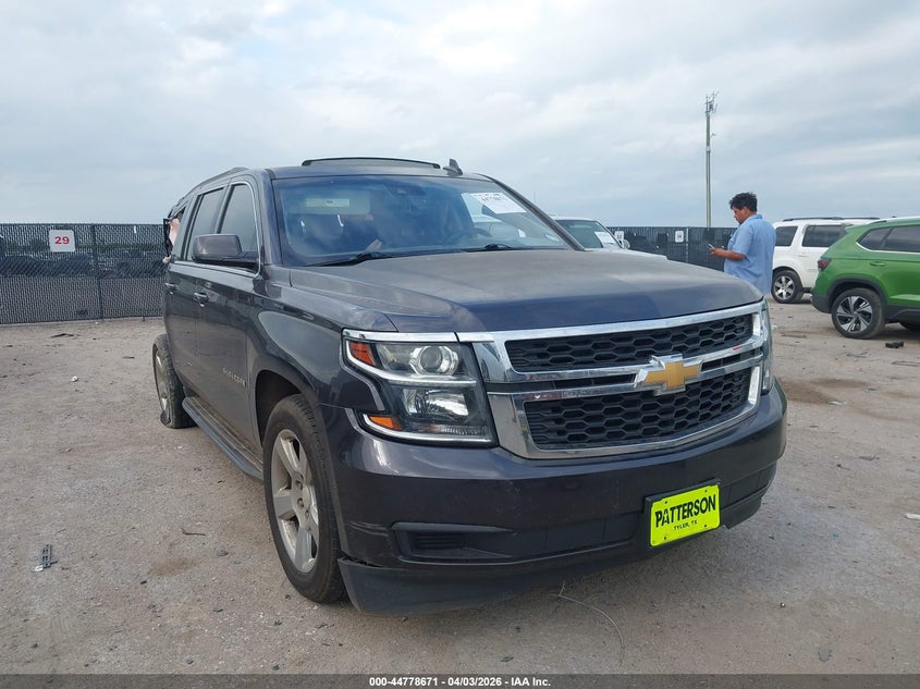 2017 Chevrolet Suburban Lt