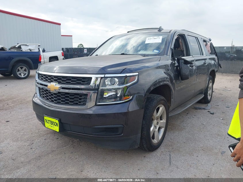 2017 Chevrolet Suburban Lt