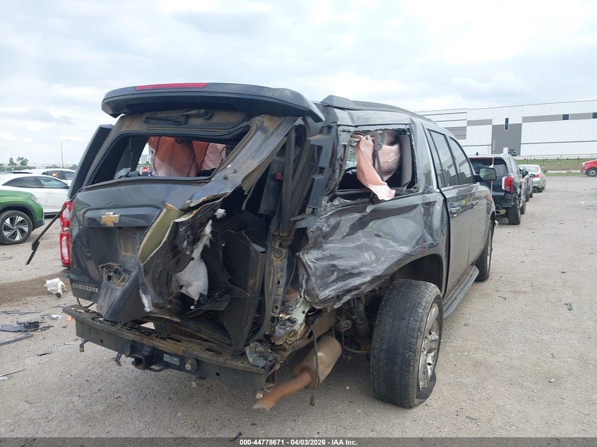 2017 Chevrolet Suburban Lt