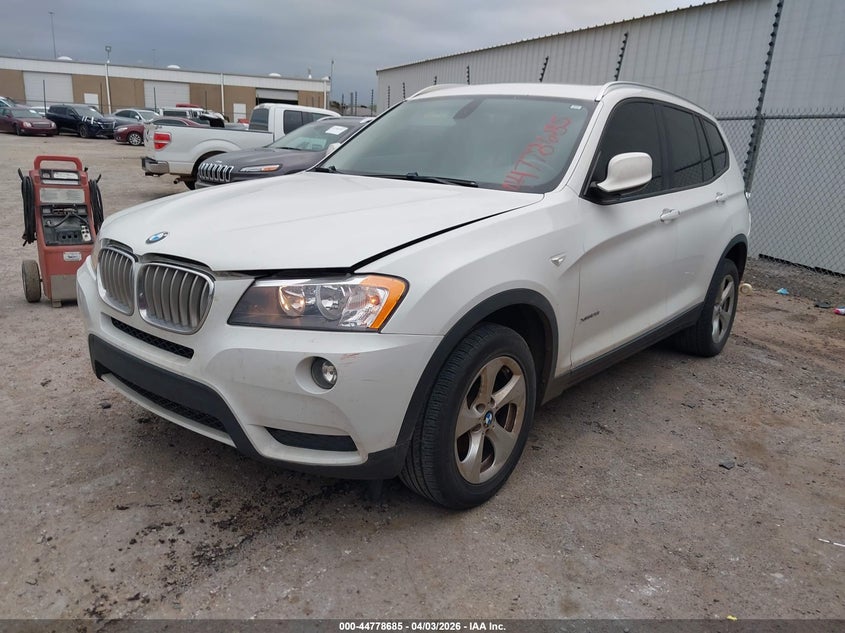 2011 BMW X3 xDrive28I #2