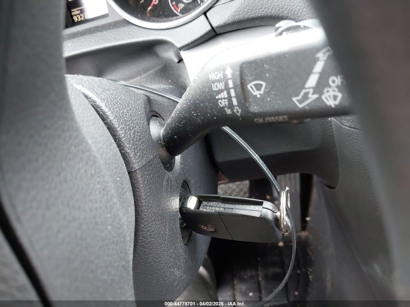 2010 Volkswagen Golf 4-Door VIN: WVWDA7AJ5AW242974 Lot: 44778701