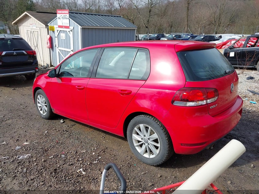 2010 Volkswagen Golf 4-Door