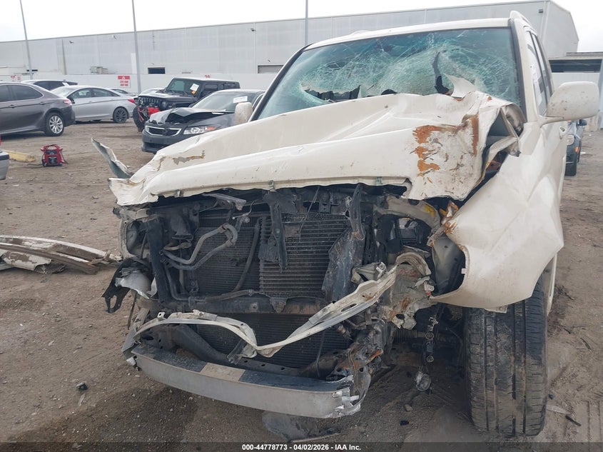 2005 Lexus Lx 470 VIN: JTJHT00W254000027 Lot: 44778773