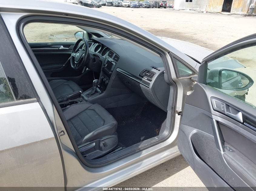 2015 Volkswagen Golf Tdi Sel 4-Door