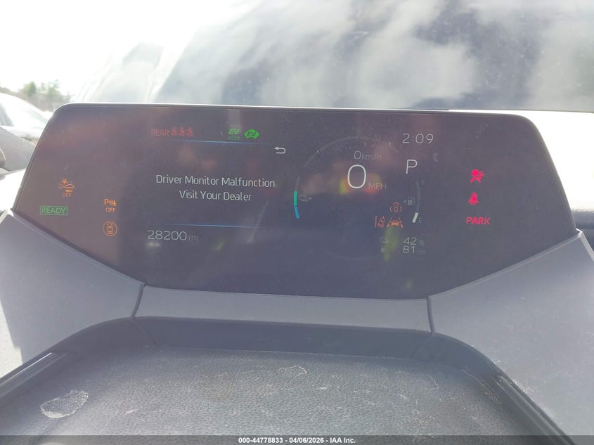 2023 TOYOTA PRIUS PRIME auction photo 7