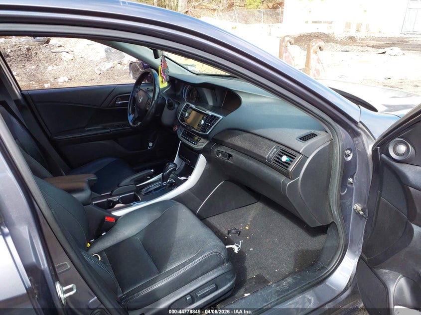 2014 HONDA ACCORD auction photo 5