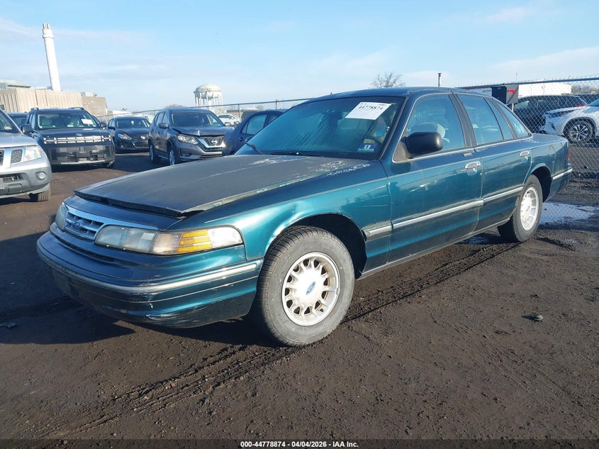 1997 Ford Crown Victoria Lx