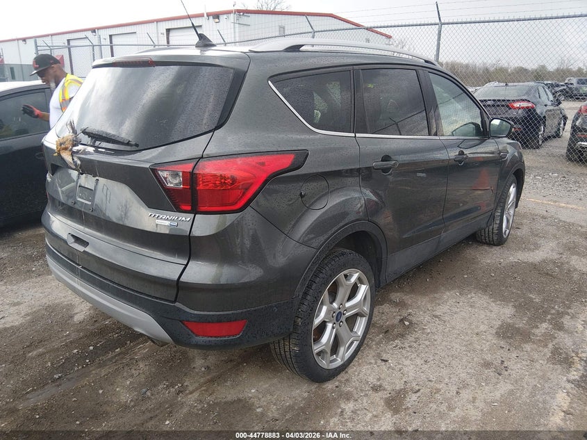 2019 Ford Escape Titanium