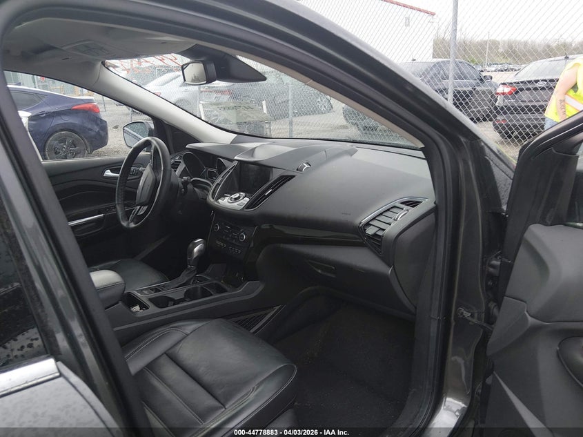 2019 Ford Escape Titanium