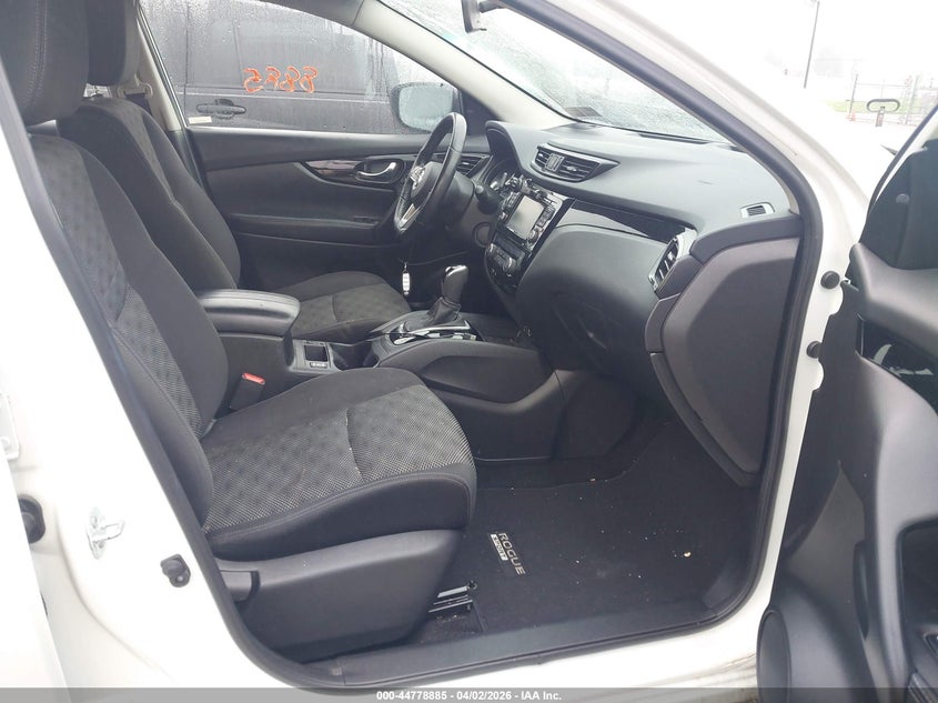 2017 Nissan Rogue Sport Sv