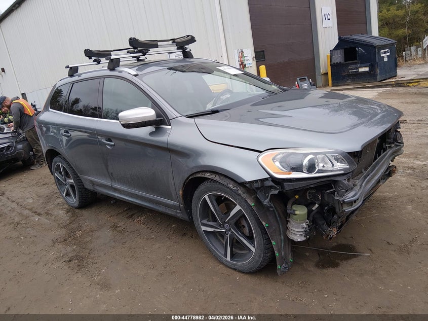 2016 Volvo Xc60 T6 Drive-E R-Design Platinum