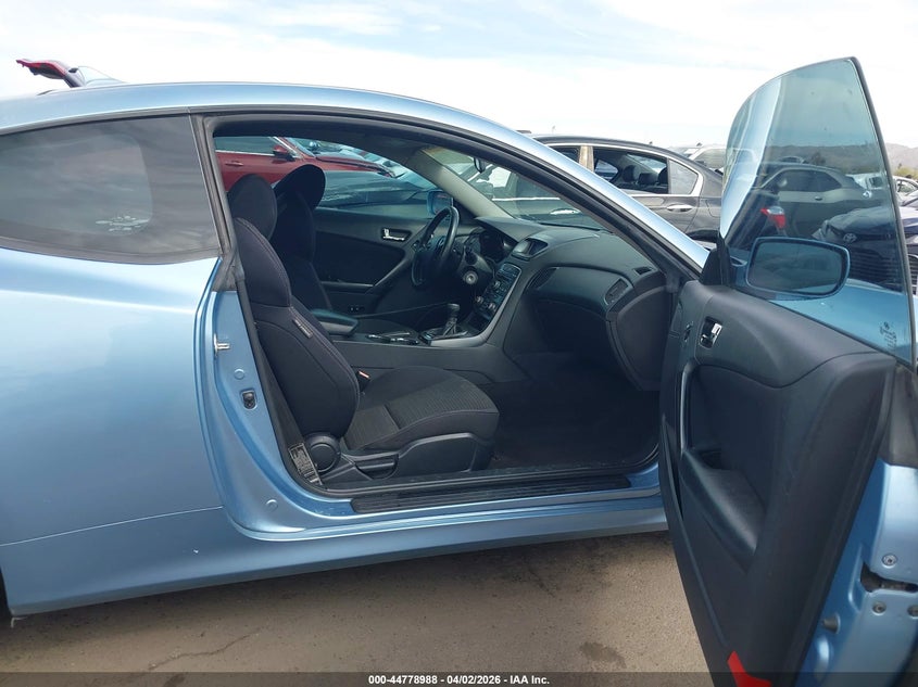 2012 Hyundai Genesis 2.0T