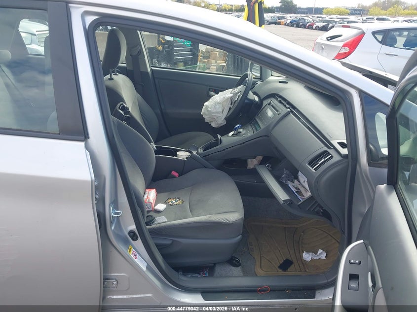 2010 Toyota Prius Iii