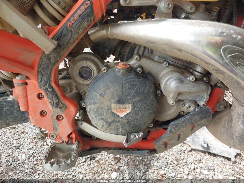 2022 Ktm 300 Xc-W Tpi VIN: VBKXWM235NM365008 Lot: 44779050