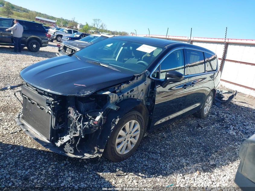 2018 Chrysler Pacifica L