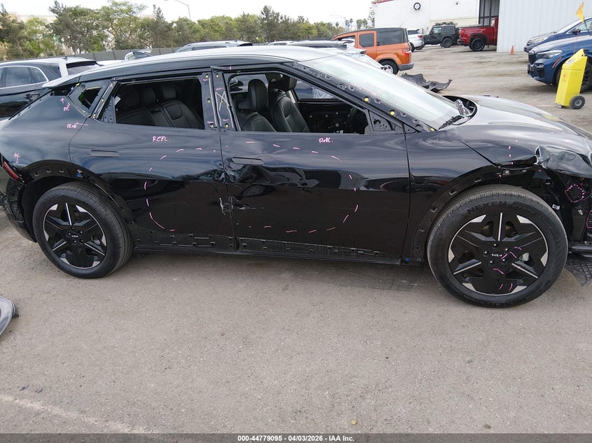 2025 Kia Ev6 Wind VIN: 5XYC34JA2SG003725 Lot: 44779095