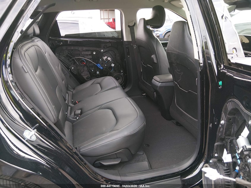 2025 Kia Ev6 Wind VIN: 5XYC34JA2SG003725 Lot: 44779095