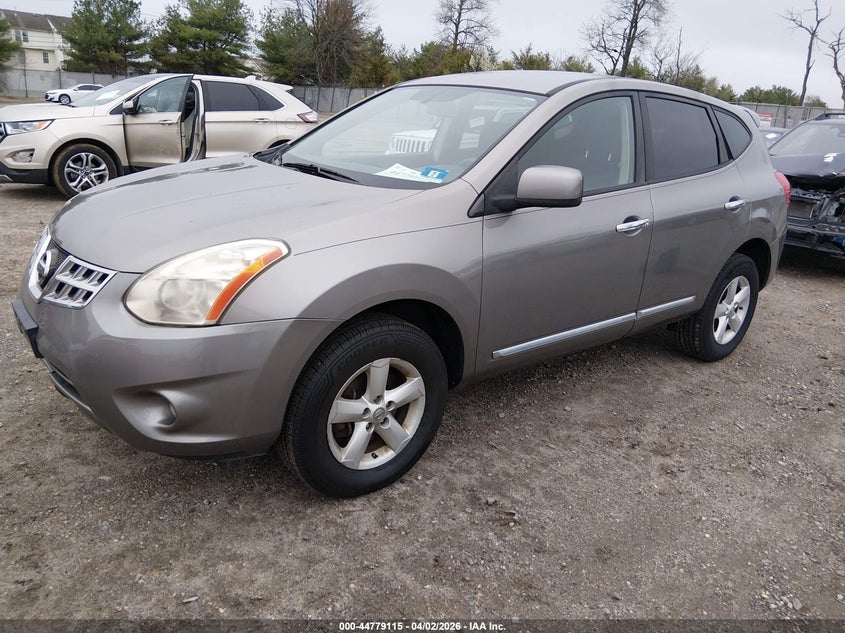 2013 Nissan Rogue S
